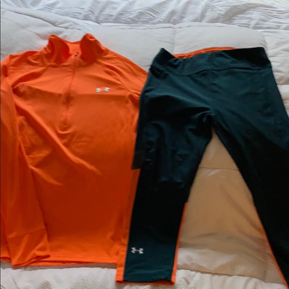 Under Armour running set.
